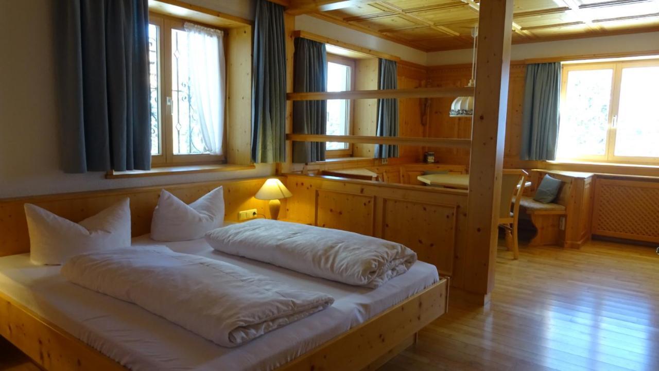 Pension Edelweiss Дамюльс Екстер'єр фото