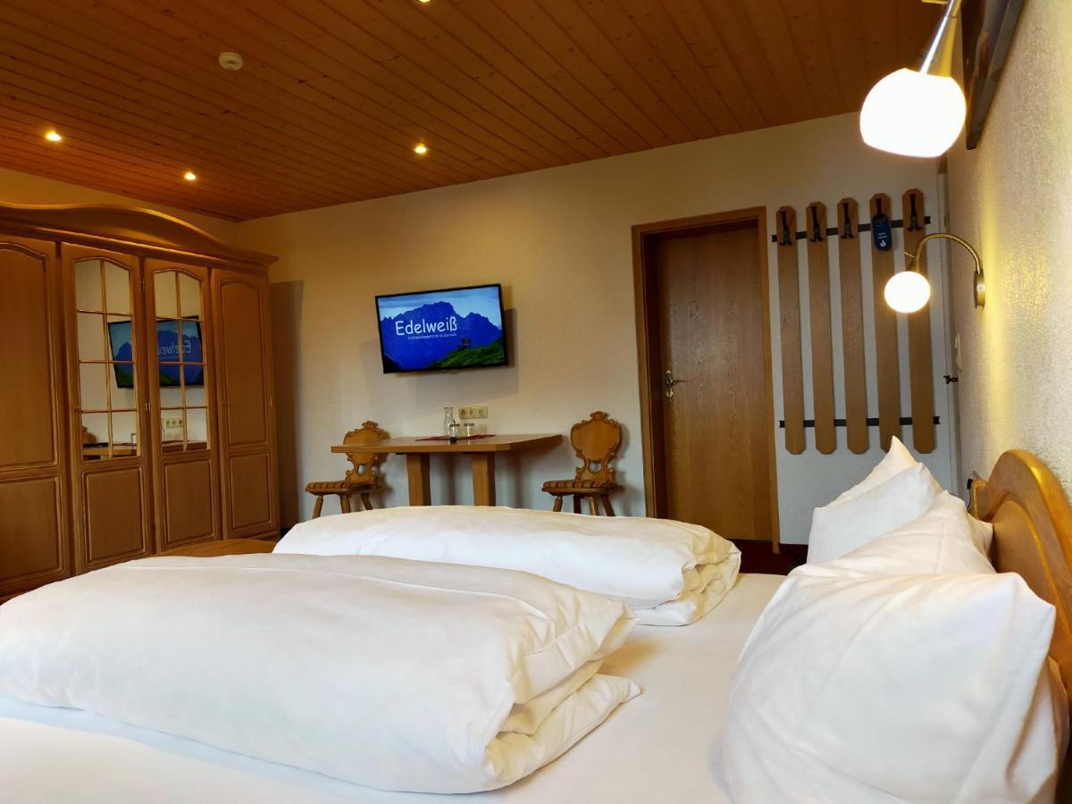 Pension Edelweiss Дамюльс Екстер'єр фото